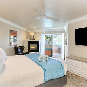 Deluxe King Room City View